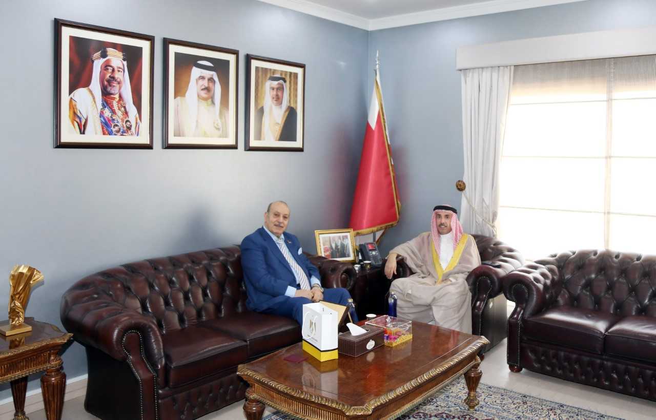 محافظ العاصمة يستقبل سفير فلسطين بمناسبة انتهاء فترة عمله لدى المملكة<